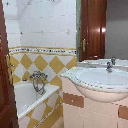 Apartamento Mena 아파트 *